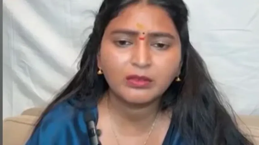 Ananthapuram: 'మీ కాళ్లు పట్టుకోవాలా'.. సొంత పార్టీ నేతలపై వైసీపీ ఎమ్మెల్యే షాకింగ్ కామెంట్స్..!