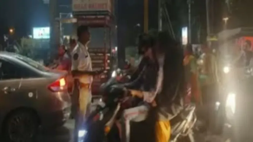 Drunk and Drive: న్యూ ఇయర్ వేళ ఓల్డ్ సిటీలో మందుబాబు బిల్డప్.. పోలీసును చెంపపై కొట్టి..!