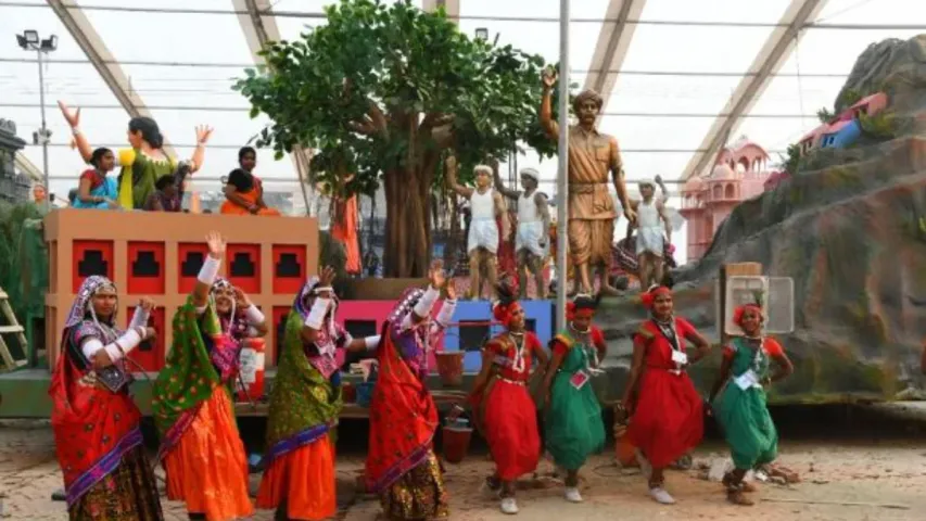 Telangana: రిపబ్లిక్ డే వేడుకల్లో కనువిందు చేయనున్న తెలంగాణ శకటం..థీమ్ మాములుగా లేదుగా..!