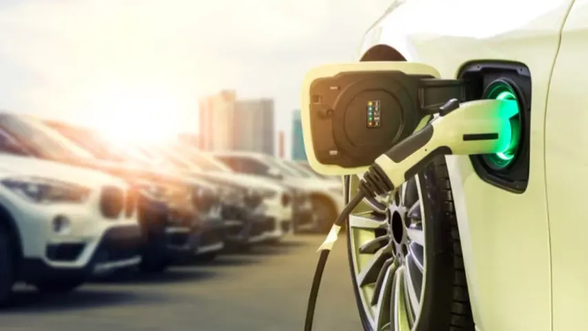 EV Sector: ఎలక్ట్రిక్ వెహికిల్స్ ఇండస్ట్రీలో భారీగా ఉద్యోగాలు.. బడ్జెట్ కూడా అదే చెబుతోంది 