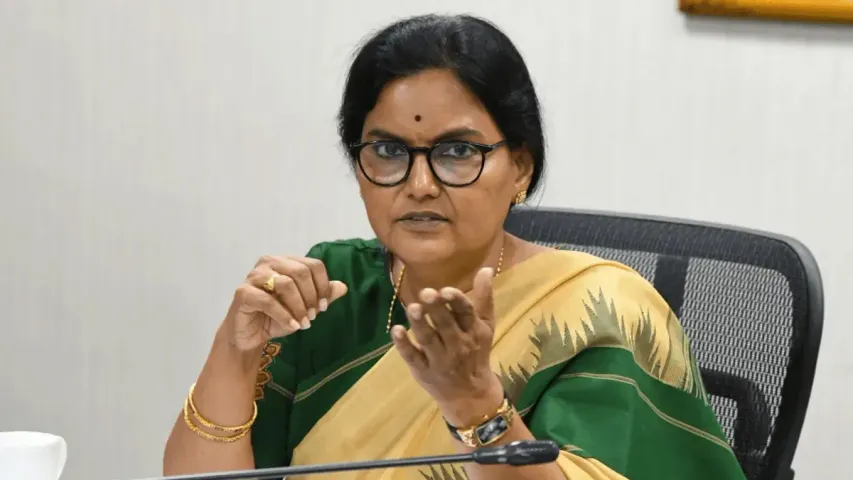 Medaram Jathara 2024: మేడారం జాతరకు విస్తృత ఏర్పాట్లు: సీఎస్ శాంతి కుమారి