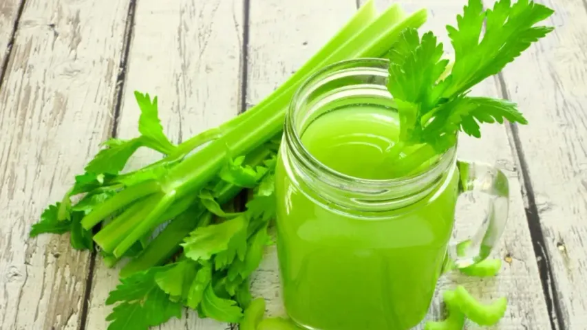 Celery Juice: ఈ ఆకుతో కడుపులో మలినాలు మాయం..ముఖానికి మెరుపు కూడా ఖాయం