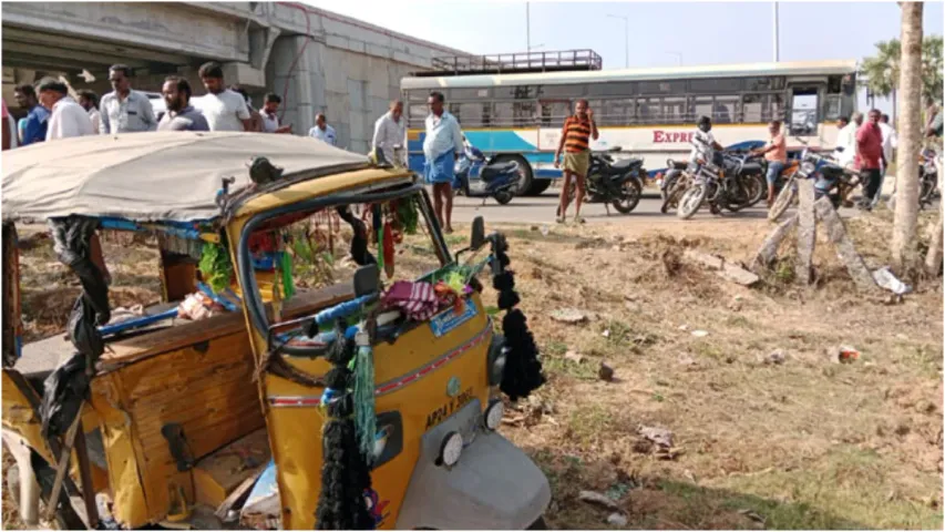 Accident : సూర్యాపేటలో ఘోర రోడ్డు ప్రమాదం.. ఆటో, బస్సు ఢీకొని నలుగురు మృతి!