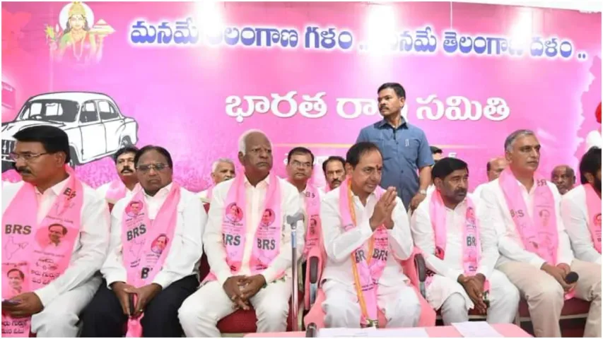 Telangana: కేసీఆర్ ను కేంద్రం బ్లాక్ మెయిల్ చేసింది.. బీఆర్ఎస్ నేత సంచలన అరోపణలు