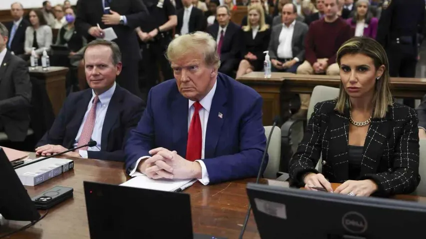 Donald Trump: ట్రంప్‌కు మరో కేసులో.. రూ.2900 కోట్ల భారీ జరిమానా