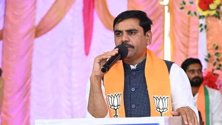 AP: ఓటమి భయంతో వైసీపీ దొంగ ఓట్లు నమోదు చేయిస్తోంది.. విష్ణువర్ధన్ సంచలన ఆరోపణలు