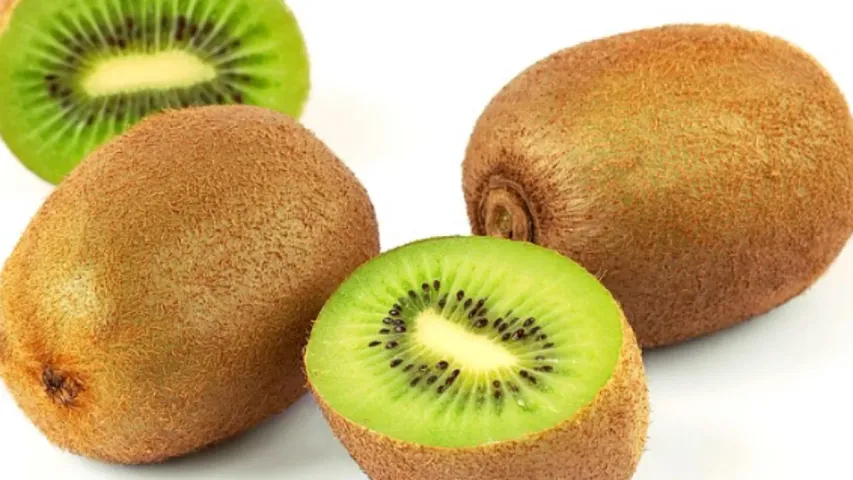 Health Tips: రోగనిరోధక వ్యవస్థను బలంగా చేసుకోవాలా..అయితే ఈ పచ్చని పండు తినాల్సిందే!