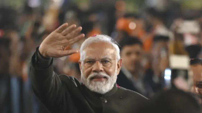 Modi : నేడు లక్నోలో పర్యటించనున్న మోదీ.. రూ.10 లక్షల కోట్ల ప్రాజెక్టులకు శ్రీకారం!