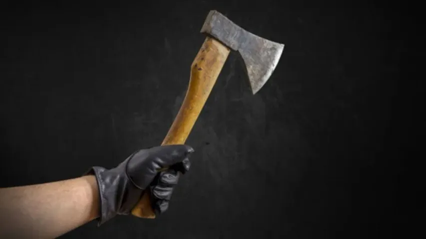 Murder: కూతురిపై తండ్రి అత్యాచార యత్నం.. భార్య ఏం చేసిందంటే!