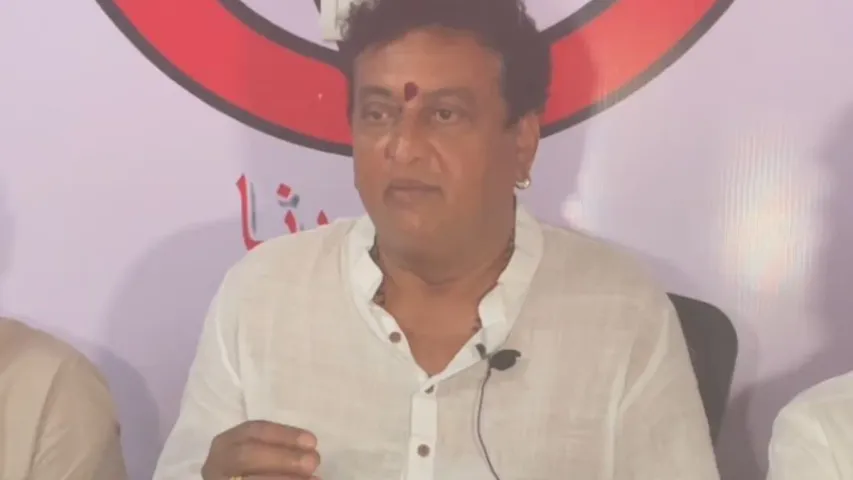 Prudhvi Raj :  మంత్రి రోజా ఎక్స్పైర్ అయిపోయిన టాబ్లెట్.. సింహంతో కాదు దీంతో పోల్చుకోండి: పృథ్వీరాజ్