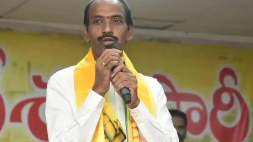 MLC Chiranjeevi:  మెగా డీఎస్సీ అంటూ మోసం చేస్తున్నారు.. మిగతా పోస్టులు ఏమయ్యాయి?: ఎమ్మెల్సీ వేపాడ చిరంజీవిరావు