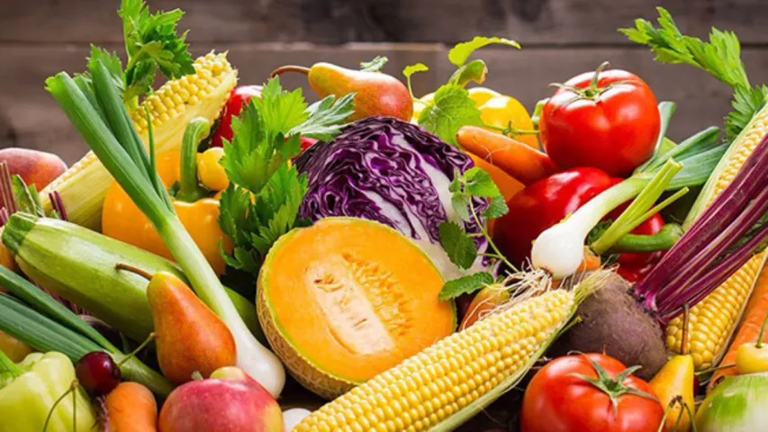 Summer Vegetables: వేసవిలో తప్పక తినాల్సిన కూరగాయలు ఇవే