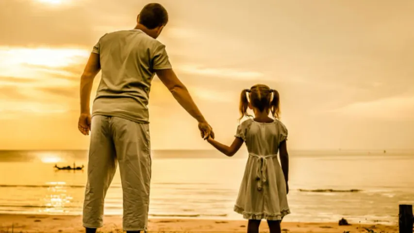 Daughters Tips: కూతుర్లతో ఇలా ప్రవర్తించారంటే వాళ్ల దృష్టిలో సూపర్‌ మ్యాన్‌ అవుతారు