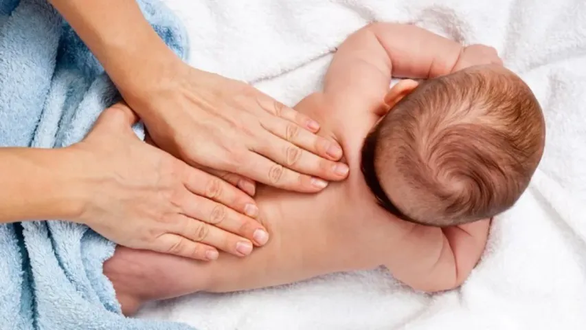 Children Massage: పిల్లలకు పదే పదే మసాజ్‌ చేస్తున్నారా?.. జాగ్రత్త