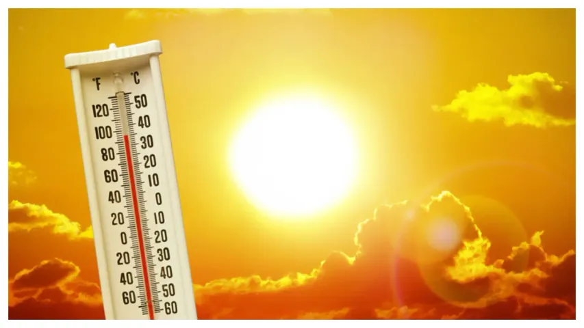 Summer: తెలంగాణాలో రికార్డ్ స్థాయి ఉష్ణోగ్రతలు..ఈ జిల్లాలకు ఆరెంజ్ అలర్ట్!
