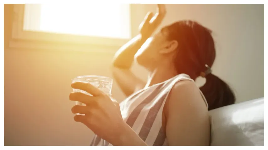 Heat Stroke: వడదెబ్బ నుంచి తప్పించుకునేందుకు ఇలా చేయండి!