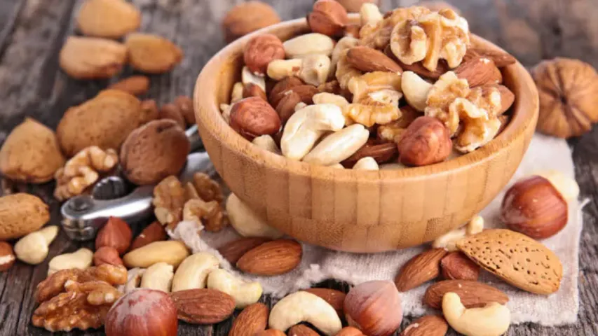Nut Health : నట్స్ తింటే బరువు పెరుగుతారా..? పరిశోధనలు ఏం చెబుతున్నాయి.?