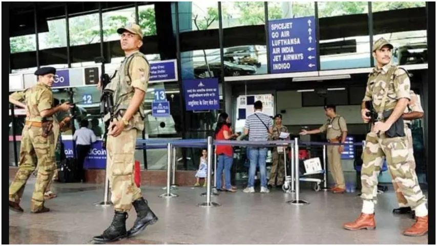 Airports: ఇండియాలోని 24 విమానాశ్రయాలకు ఉగ్ర ముప్పు.. 'టెర్రరైజర్స్ 111' నుంచి మెయిల్!
