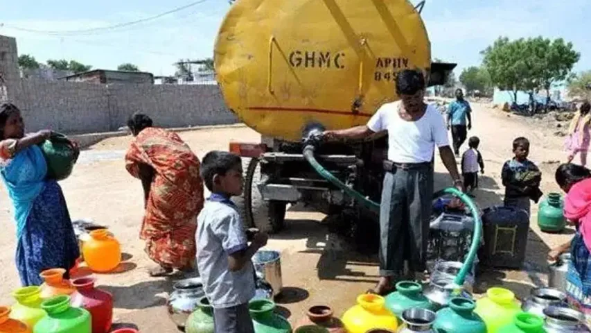 Hyderabad: హైదరాబాద్‌లో మొదలైన నీటి సమస్య..