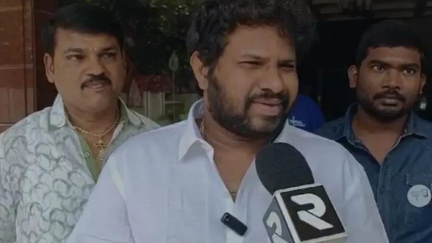 Hyper aadhi: అందుకే నేను పవన్ కళ్యాణ్ కు డై హార్ట్ ఫ్యాన్