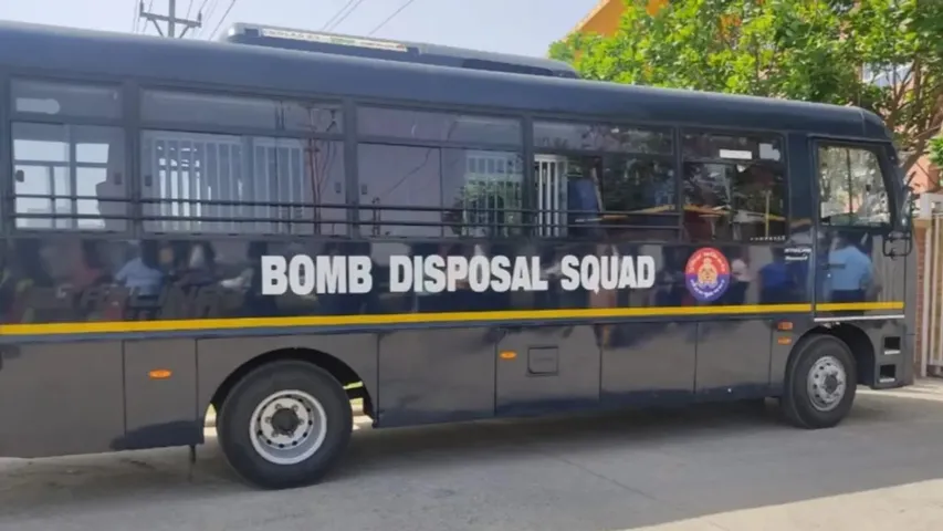 Bomb Threat: బెంగుళూరు కెంపెగౌడ విమానాశ్రయానికి బాంబు బెదిరింపు కాల్