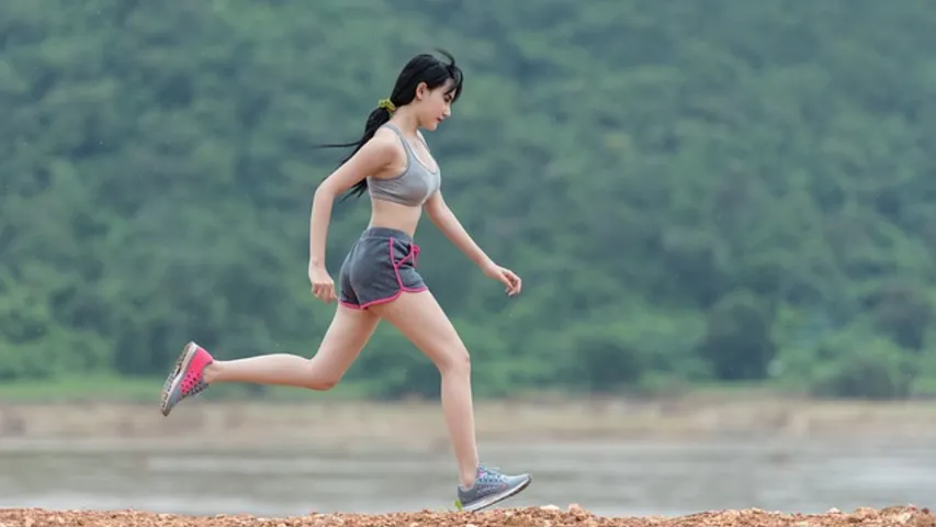 Fitness Tips: ఒక రోజులో ఎన్ని కేలరీలు బర్న్ చేయాలి? ఆరోగ్యంగా ఉండాలంటే ఈ విషయాలు తెలుసుకోండి!