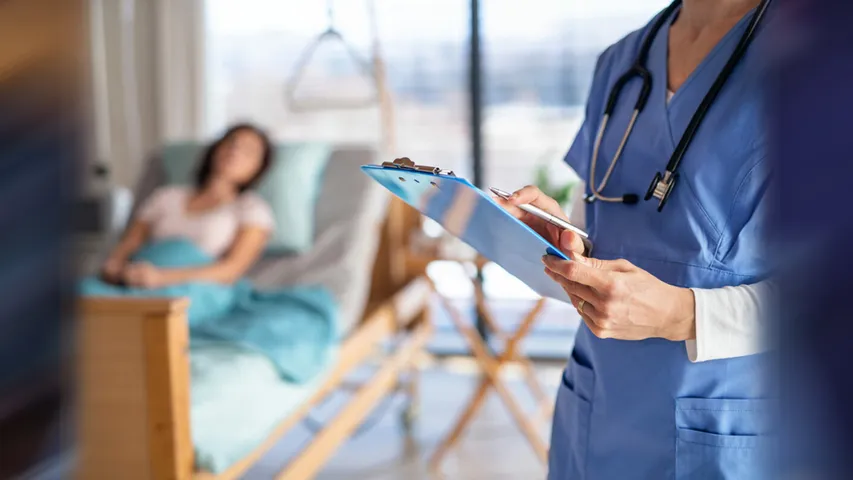 Doctor Negligence: దారుణం.. పాడైన కిడ్నీ బదులు మరో కిడ్నీ తీసేశాడు!