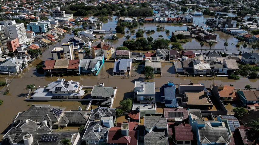 Brazil Floods: బ్రెజిల్‌లో 100 మంది మృతి.. లక్ష ఇళ్లు ధ్వంసం