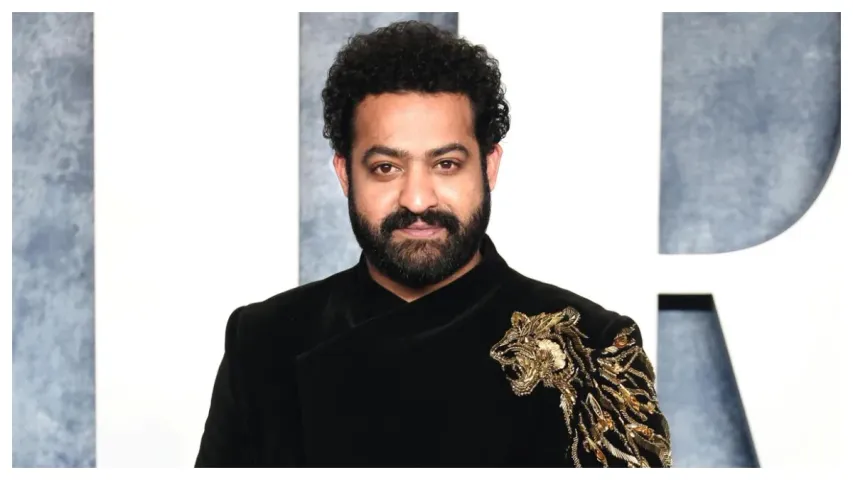 NTR: నా అభిమాన హీరోను కలవడం ఆనందంగా ఉంది..అనుపమ్ ఖేర్