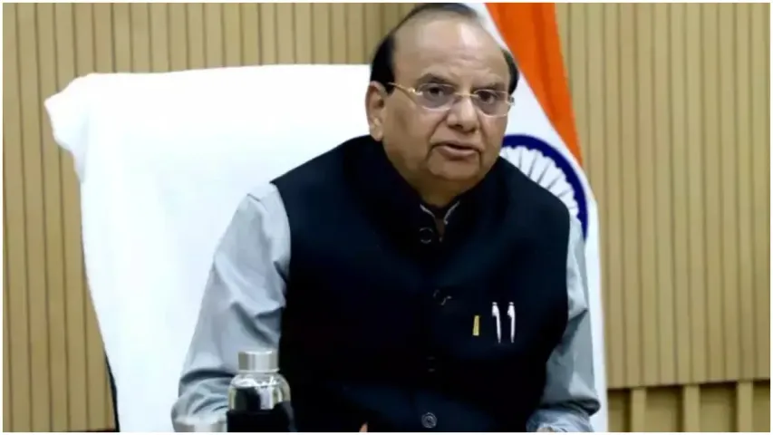 Delhi: గవర్నర్ సంచలన నిర్ణయం.. ఆ 223 మంది ఉద్యోగుల తొలగింపు!