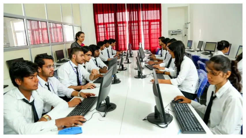 B.Tech: ఉద్యోగం చేస్తూనే బీటెక్ చదివే అవకాశం.. ఇదిగో వివరాలు