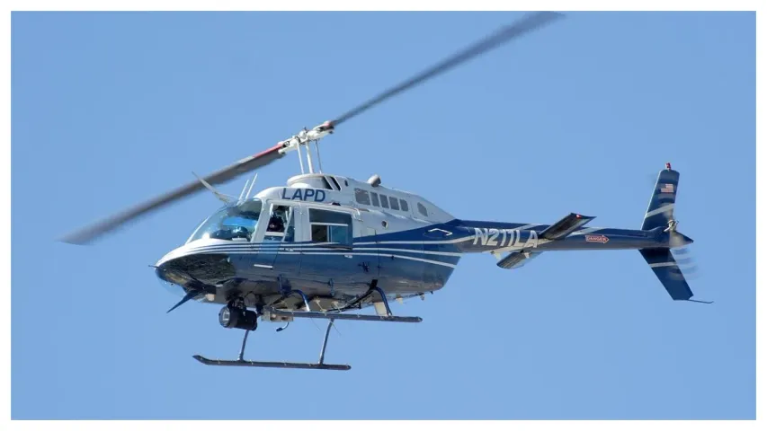 Helicopter : గాలివాన ప్రభావం.. సీఎంకు తప్పిన హెలికాఫ్ఠర్ ప్రమాదం