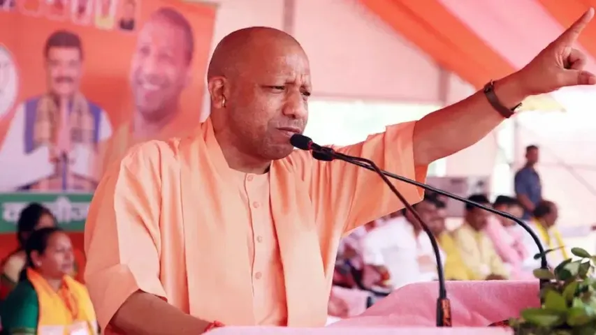Yogi Adityanath: మోదీని మళ్ళీ ప్రధానిని చేయండి.. 6 నెలల్లో పీవోకే మనదే.. యోగి సంచలన వ్యాఖ్యలు 