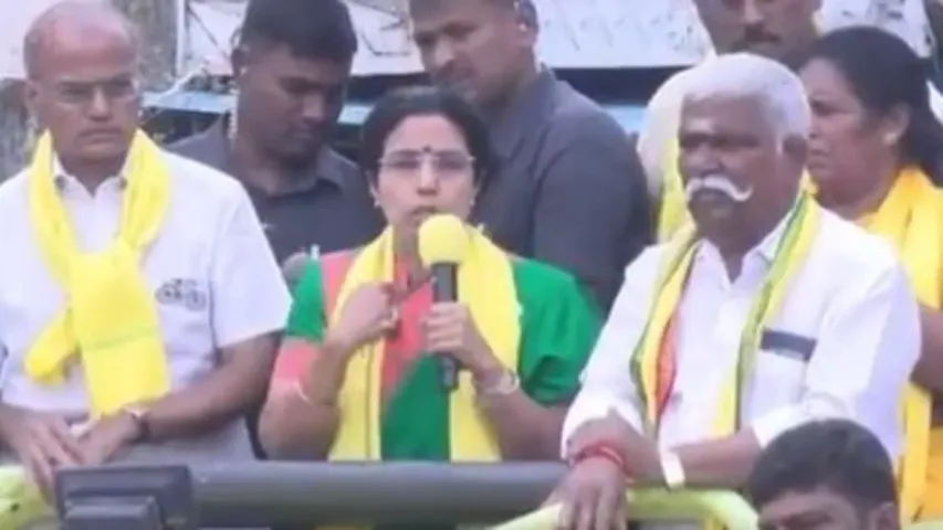 Bhuvaneswari: చంద్రబాబు భార్యగా ప్రచారానికి రాలేదు.. భువనేశ్వరి సంచలన వ్యాఖ్యలు..!