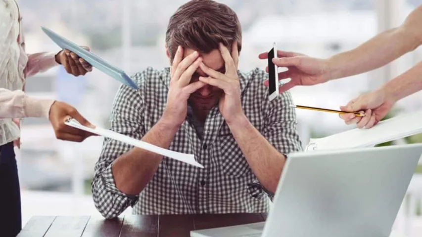Stress: మీరు పదేపదే ఆందోళన చెందుతున్నారా? ఇలా కంట్రోలో చేసుకోండి.