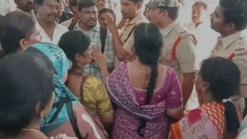 Kurnool: ఆత్మకూరు పోస్టల్ బ్యాలెట్ పోలింగ్‌లో గందరగోళం..!