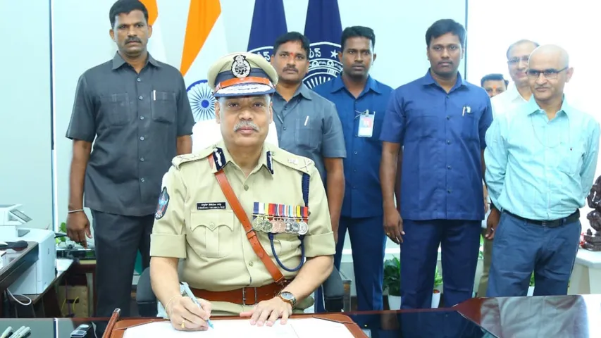 Andhra Pradesh: సీనియర్ ఐపీఎస్‌లకు షాక్.. డీజీపీ కీలక ఆదేశాలు!