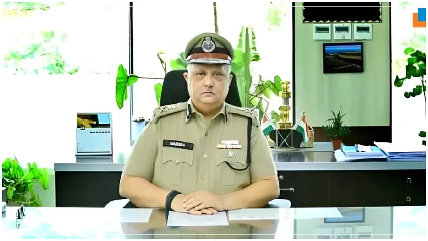 AP News: ఏపీలో వాట్సాప్ స్టేటస్, షేరింగ్స్ నిషిద్ధం.. డీజీపీ హరీష్ గుప్తా సంచలన ప్రకటన!