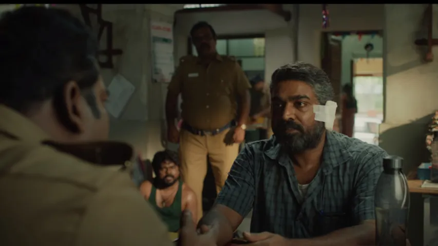 Maharaja : ఎవరయ్యా ఈ లక్ష్మీ..? సస్పెన్స్ తో చంపేస్తున్న 'మహారాజా' ట్రైలర్..!