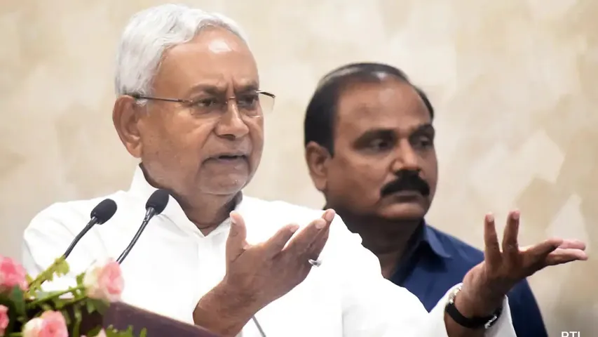 Nitish Kumar: నితీష్ కుమార్‌కు ఇండియా కూటమి ప్రధాని పదవి ఆఫర్‌ !!