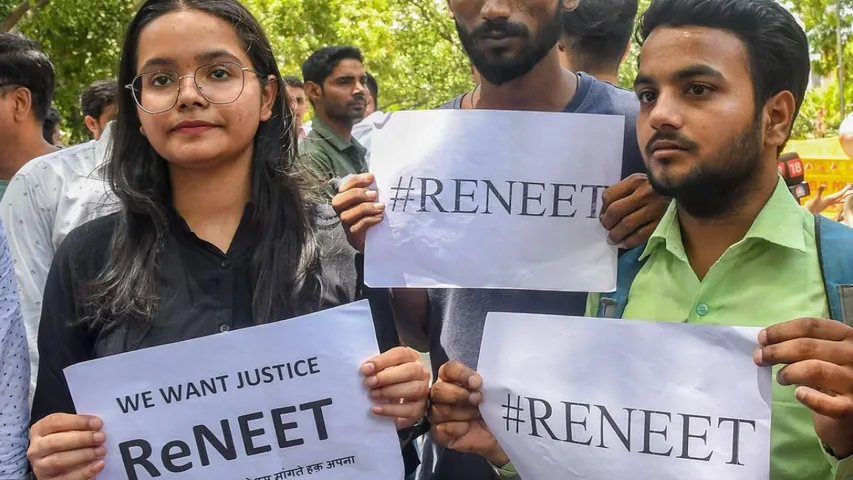 NEET Scam : నీట్‌ పరీక్ష అక్రమాలపై సీబీఐ కేసు నమోదు..