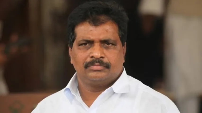 Delhi: లోక్‌సభ తొలి సమావేశాలు.. ప్రొటెం స్పీకర్‌గా కాంగ్రెస్‌ ఎంపీ!