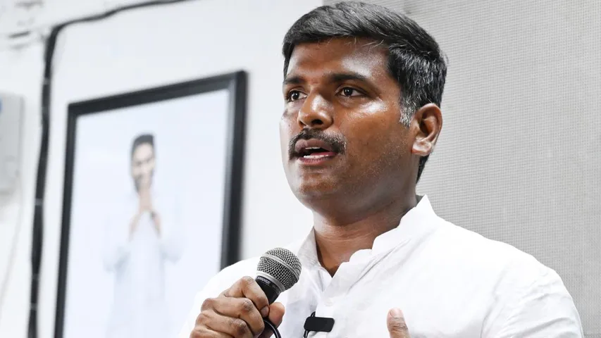 Gudivada Amarnath: పోరంబోకు స్థలంలో నిర్మించారు.. ప్రభుత్వంపై గుడివాడ అమర్నాథ్ ఫైర్..!