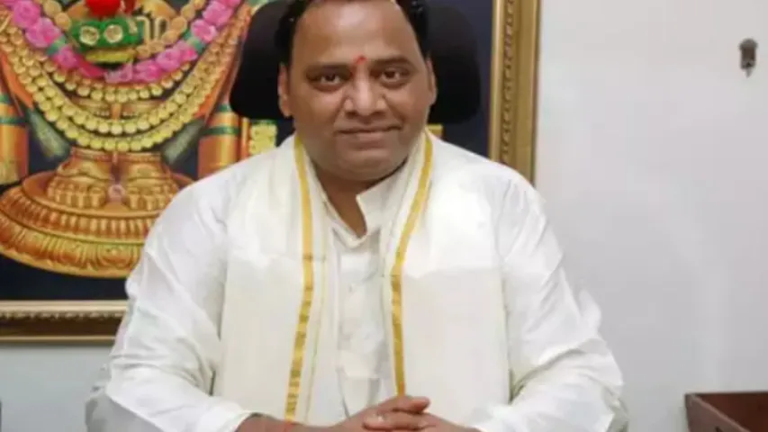AP IAS Officer : వాలంటరీ రిటైర్మెంట్ తీసుకున్న ఏపీ ఐఏఎస్‌ అధికారి.. తెలంగాణ నుంచి..!