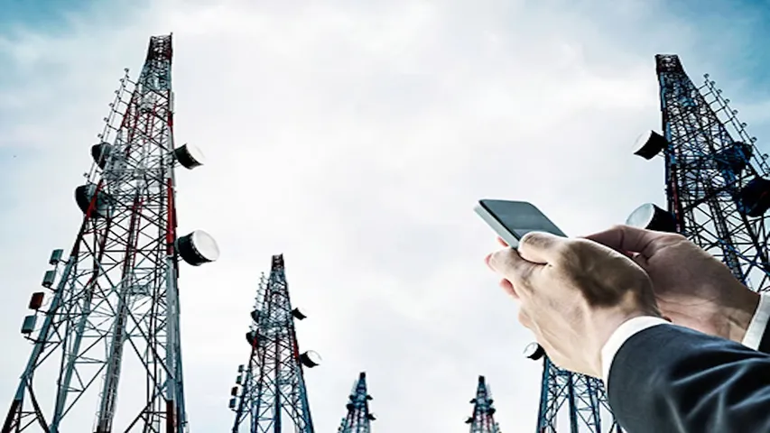 New Telecom Law: 9 సిమ్ కార్డుల కంటే ఎక్కువ ఉంటే.. దబిడిదిబిడే!