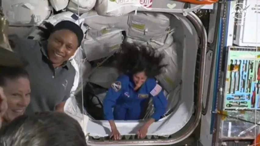 Sunita Williams: అంతరిక్ష కేంద్రానికి చేరుకున్న వెంటనే సునీతా విలియమ్స్ ఏం చేసిందంటే..