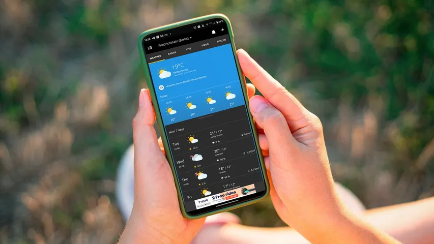 Best Weather Apps: వాతావరణానికి సంబంధించిన ప్రతి అప్‌డేట్‌ను అందించే యాప్‌లు ఇవే..!