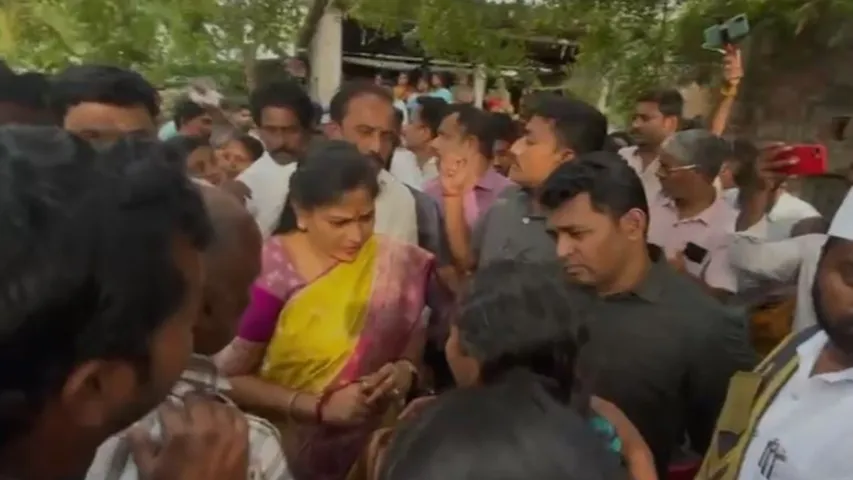 AP: ముచ్చుమర్రి గ్రామానికి హోం మంత్రి అనిత.. వారం గడుస్తున్న కనిపించని బాలిక డెడ్‌బాడీ..!