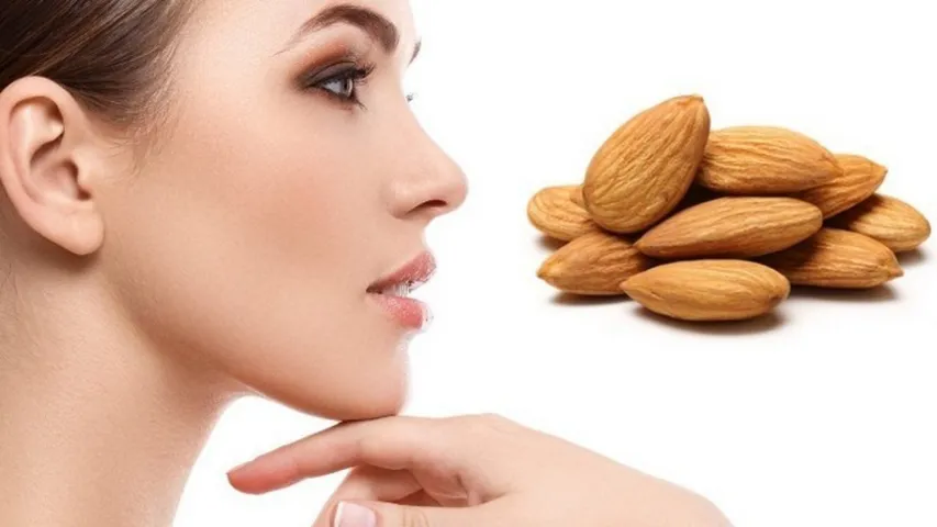 Skin Care: బాదంపప్పులను ఇలా వాడండి.. మీ ముఖం తలాతలా మెరిసిపోతుంది!