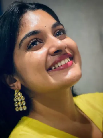 పెళ్లి పీటలు ఎక్కబోతున్న మ‌ల‌యాళ కుట్టి నివేతా ...?